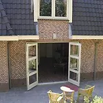 Bosch Duin Apart Otel 4*